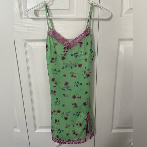 Motel Mint Floral Mini Dress - Picture 5 of 7